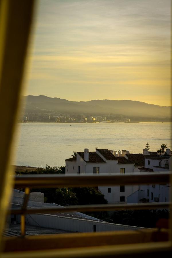 Marbella Banus Suites Exterior photo