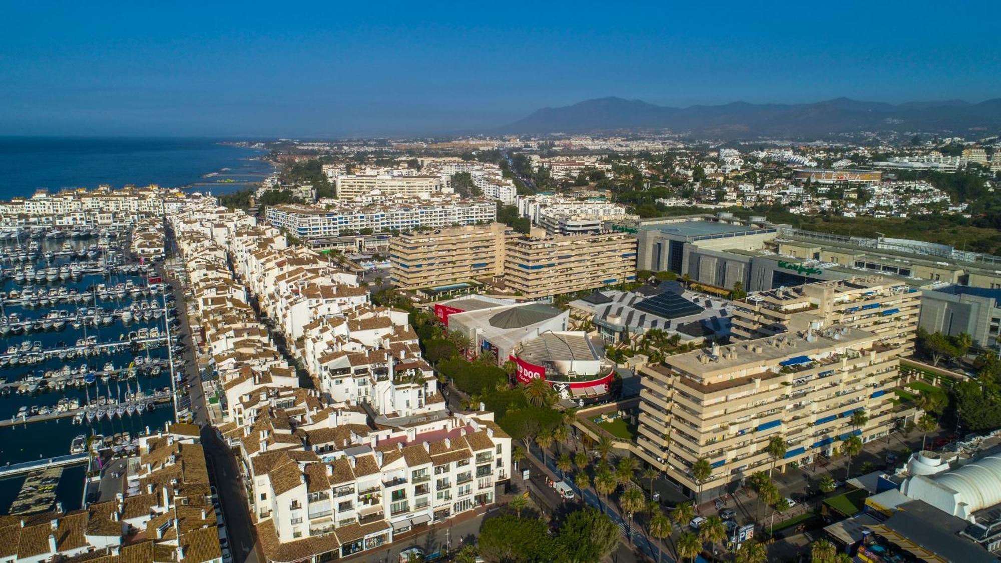 Marbella Banus Suites Exterior photo